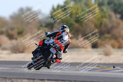 media/Dec-18-2022-SoCal Trackdays (Sun) [[8099a50955]]/Turn 7 Backside (1125am)/